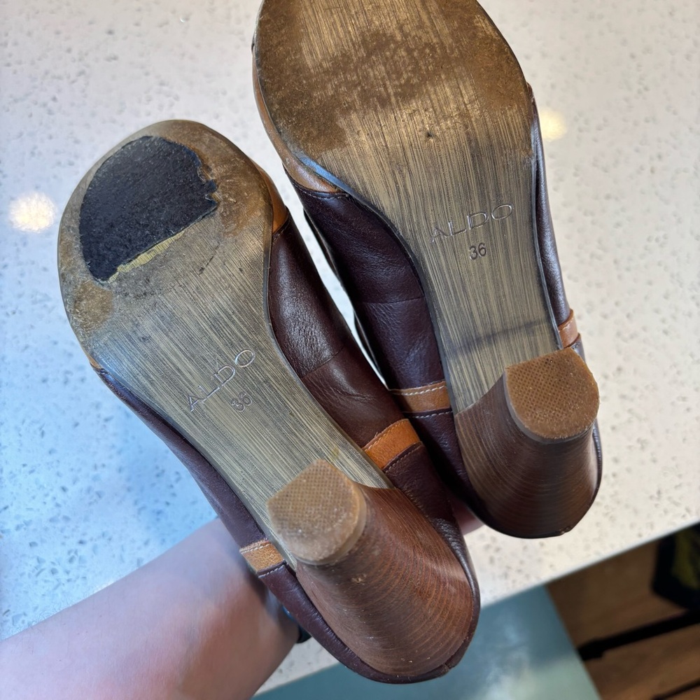 Aldo Two-Tone Brown Heels with Buckle - Picture 7 of 7